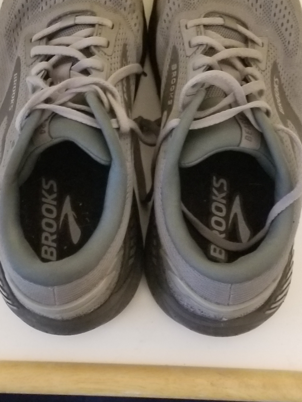 Brooks Beast GTS 24 Running Shoes - Picture 4 of 7